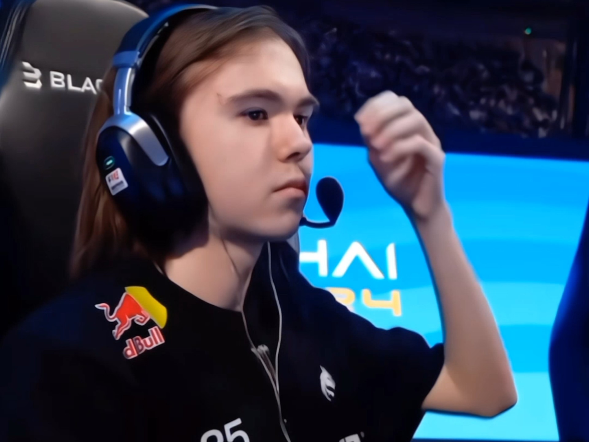 定充满悬念 定充满悬念