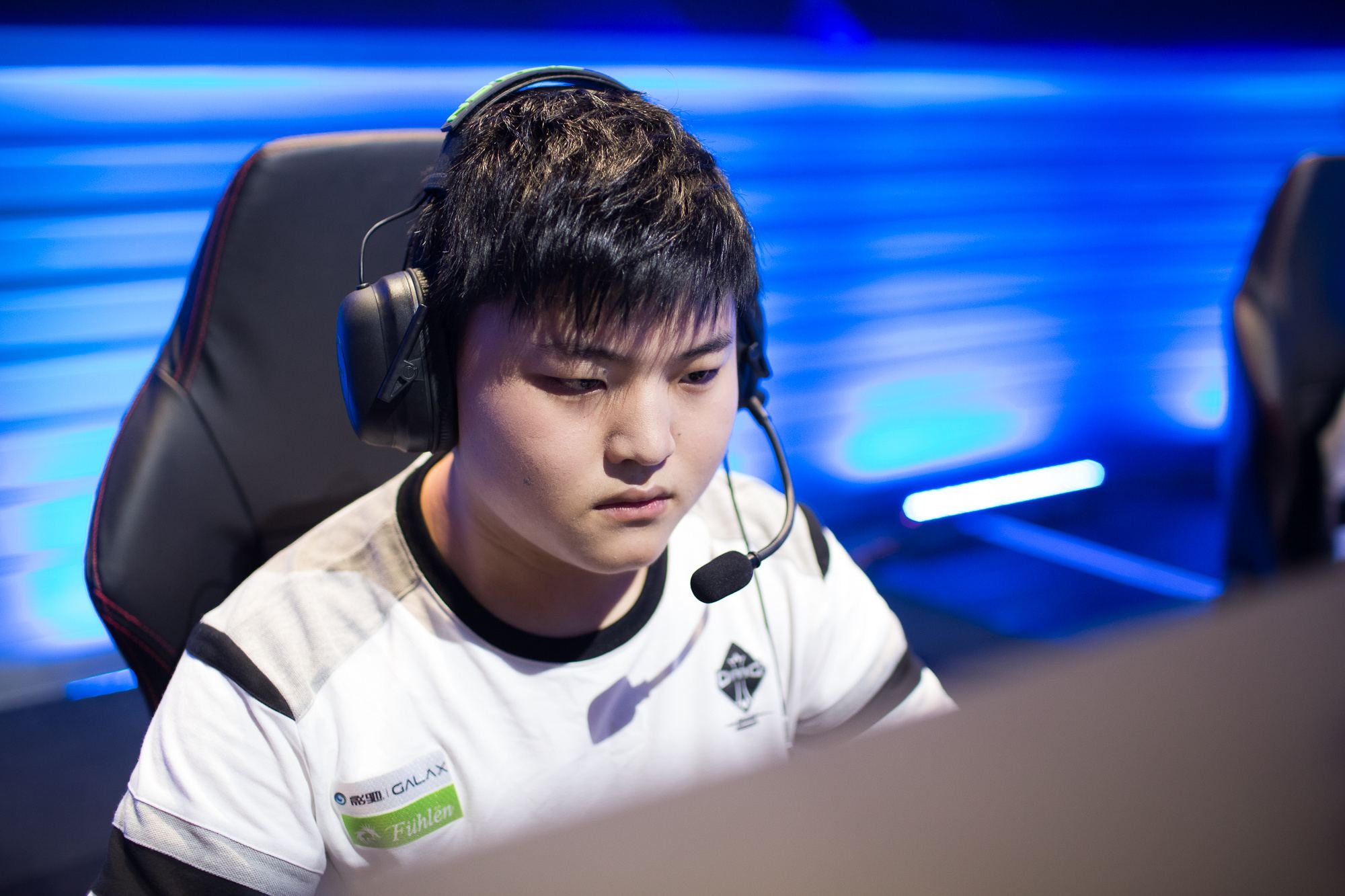 实现追平甚 实现追平甚