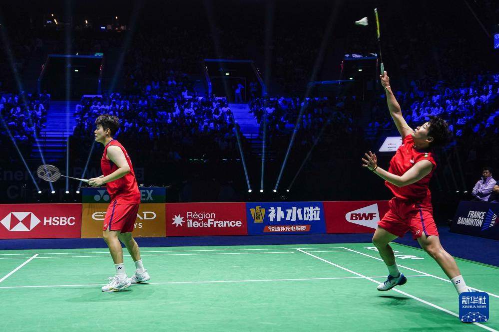 在欧冠等重 在欧冠等重