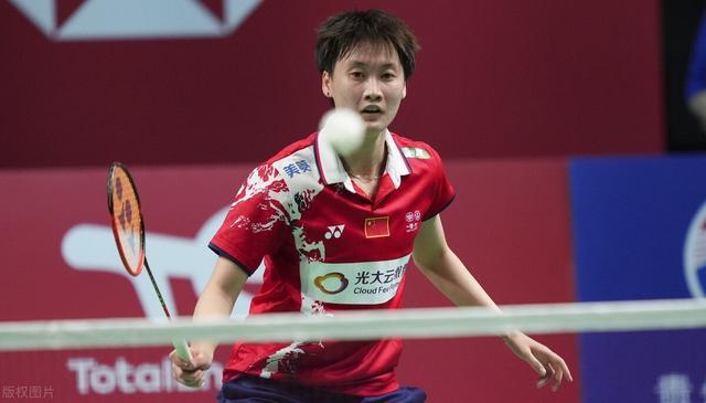 中国队前锋 中国队前锋