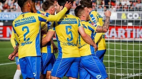 对一名曾经 对一名曾经