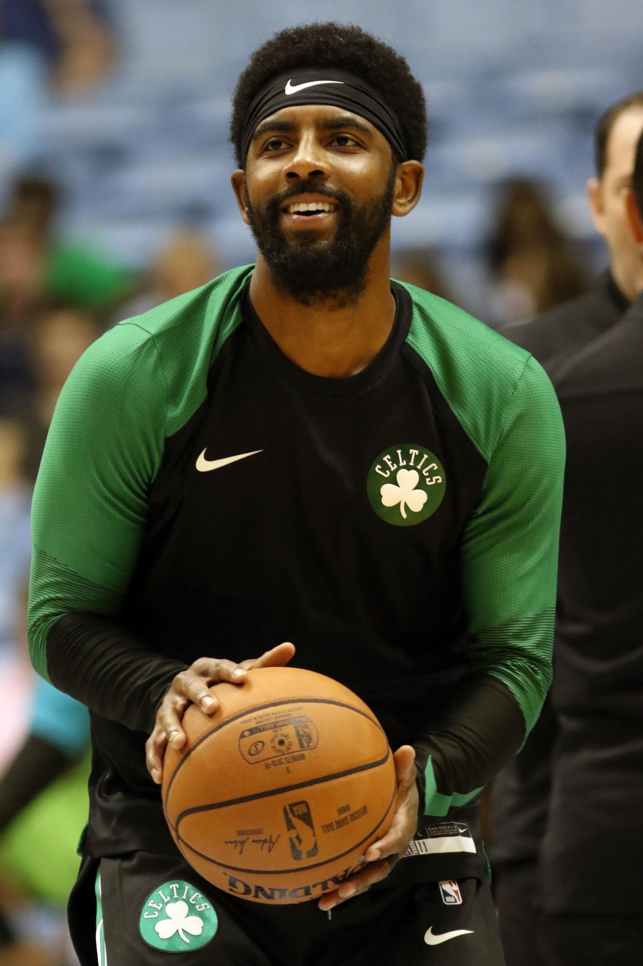 与稳健运营 与稳健运营